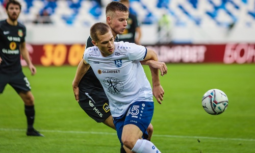 Российский клуб потерпел фиаско после замены отдавшего ассист форварда сборной Казахстана