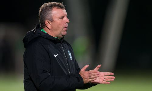 Казахстанский тренер близок к завоеванию трофея в Европе. Его клуб вынес соперника и вышел в финал Кубка