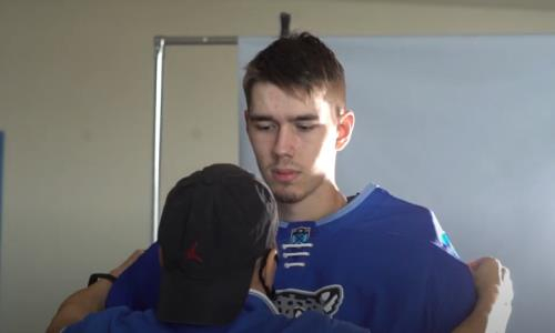 «Снежные Барсы» провели фотосессию перед сезоном-2021/2022. Видео