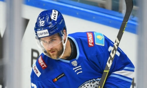 Фоторепортаж с матча КХЛ «Барыс» — «Амур» 3:2