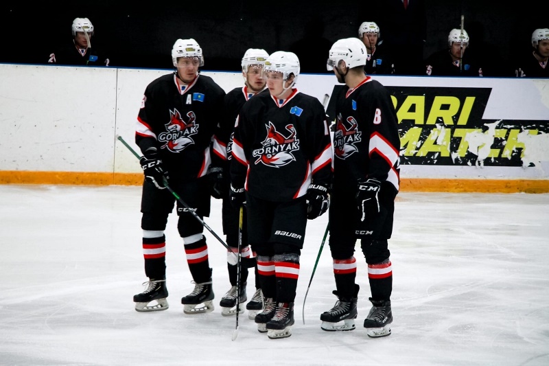 Барыс. Кхл. Хк горняк город рудный. Хоккейная команда горняк рудный. Хк горняк рудный.