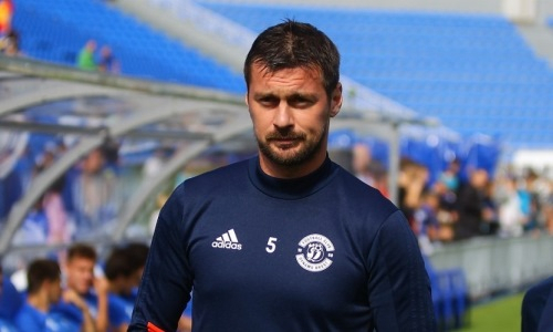 «Кто он вообще такой?». Известный футболист рассказал о конфликте с экс-тренером «Кайрата»