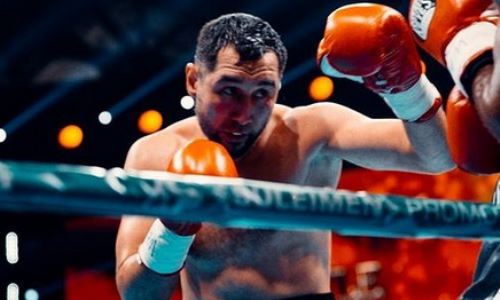 «Выглядел мощным». WBA отметила достижение Айдоса Ербосынулы вместе с триумфом Александра Усика