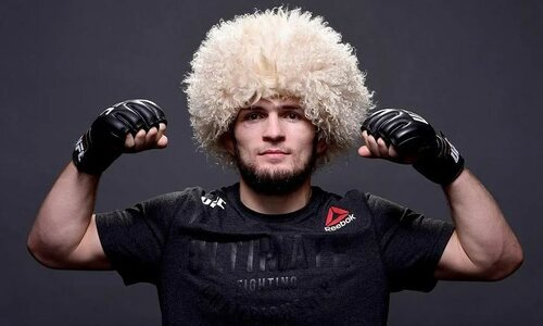 «Надеюсь, Роналду и Бэкхем не будут возражать». Хабиб Нурмагомедов обратился к «Манчестер Юнайтед»