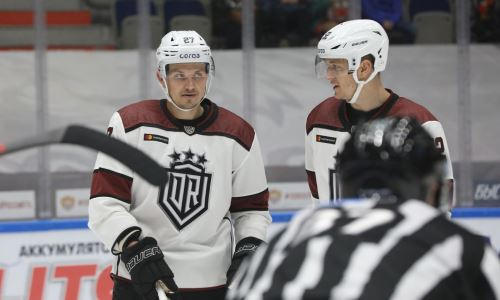 Аутсайдер конференции «Барыса» с игроком сборной Казахстана в составе потерпел домашнее поражение