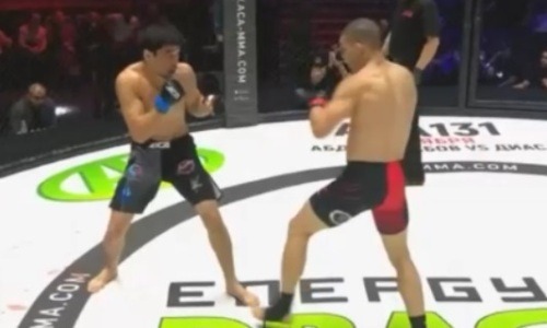 Видео боя с нокаутом казахстанского файтера против экс-чемпиона АСА