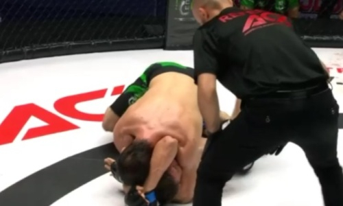 Видео «удушения» казахстанца Георгия Кичигина на АСА 130