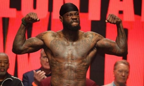 «Красный цвет означает похороны Тайсона». Дизайнер рассказал о костюме Уайлдера для трилогии с Фьюри