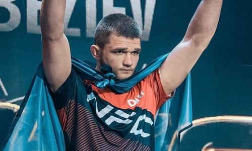 Казахстанский боец узнал соперника по дебюту в российской лиге