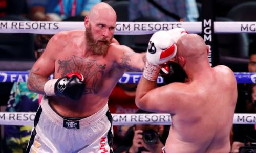 Неожиданным исходом завершился большой реванш в андеркарде Фьюри — Уайлдер. Видео