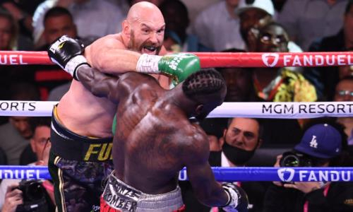 Видео третьего боя Фьюри — Уайлдер с четырьмя нокдаунами и брутальным нокаутом