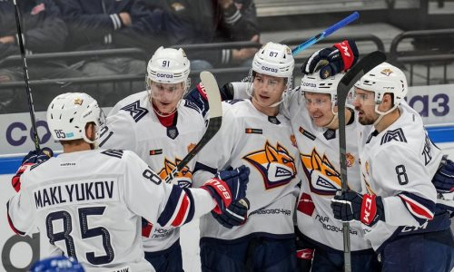 Хоккеисты сборной Казахстана помогли «Металлургу» повторить клубный рекорд в КХЛ
