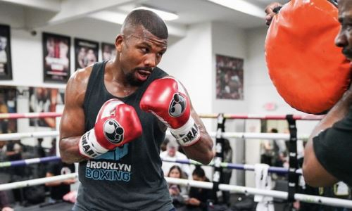 Спарринг-партнер Головкина получил бой с экс-соперником Усика