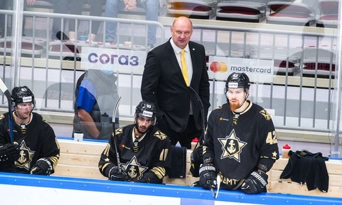 Соперник «Барыса» проиграл третий матч подряд и опустился на последнее место Востока КХЛ