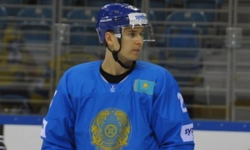 Защитник сборной Казахстана набрал первое очко за клуб КХЛ