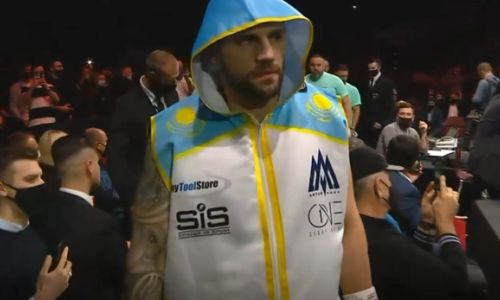 Боксер из Казахстана нокаутирован в бою за титул чемпиона мира
