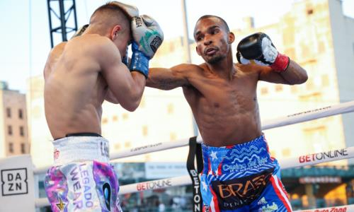 Сенсацией завершился бой за титул чемпиона мира по версии WBO. Видео