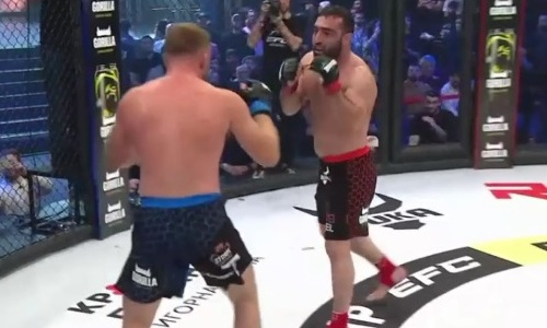 Видео полного боя Александр Шлеменко — Артур Гусейнов на турнире EFC 42