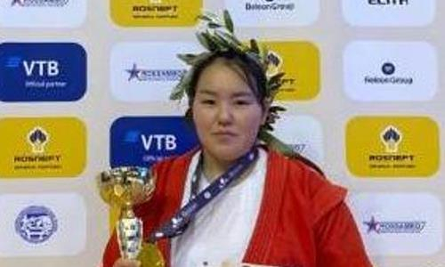 Самбистка из Карагандинской области завоевала золотую медаль на молодежном чемпионате мира