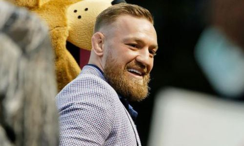 «Было много крови, жена впала в истерику и кричала». Приведены новые подробности нападения Макгрегора