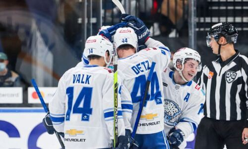 Хоккеисты «Барыса» попали в голосование на лучшего игрока КХЛ и снова «зарубились» там с Минском