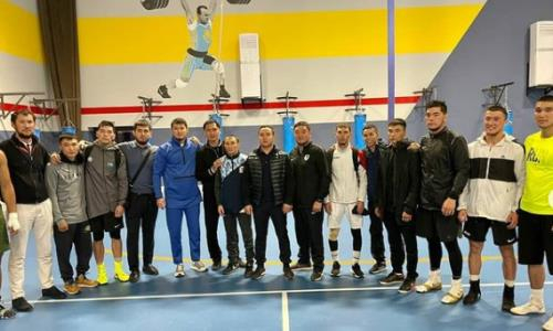 Казахстанские боксеры дали клятву перед чемпионатом мира-2021. Видео