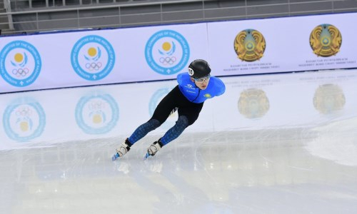 Казахстанцы продолжают выступление на этапе Кубка мира по шорт-треку в Пекине