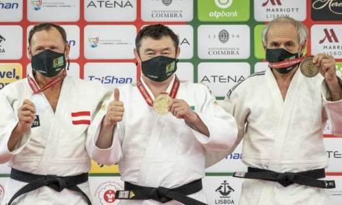 Казахстанский ветеран дзюдо стал чемпионом мира