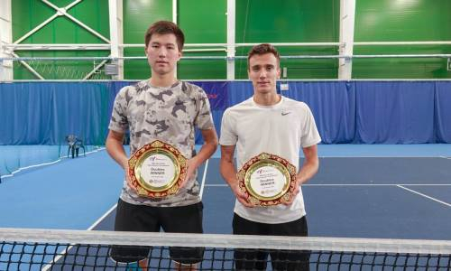 Казахстанский теннисист стал победителем турнира в Нур-Султане