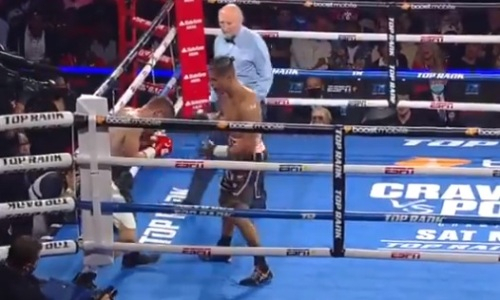 Соперник 19-летнего проспекта из Top Rank с трудом дожил до гонга. Видео