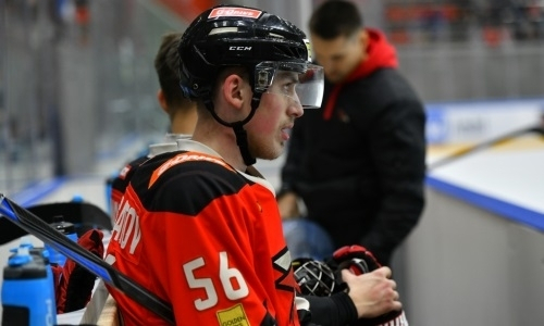 Казахстанский клуб подписал игрока МХЛ