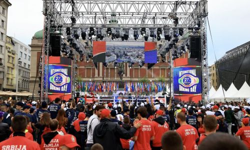 Российская звезда откроет ЧМ-2021 по боксу в Белграде с участием казахстанцев