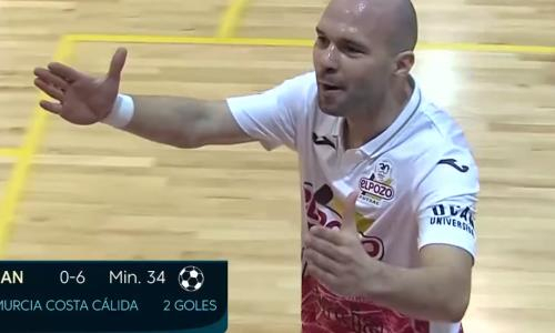 Игрок сборной Казахстана шедевральным голом оформил дубль в чемпионате Испании. Видео