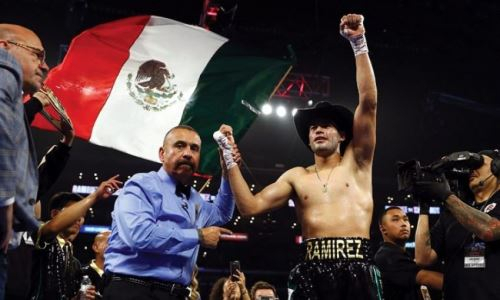 «Дни Бетербиева сочтены». Чемпионы-полутяжи получили дерзкий вызов