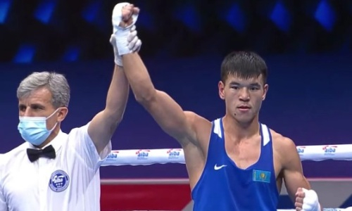 Видео первого боя капитана сборной Казахстана на ЧМ-2021 по боксу