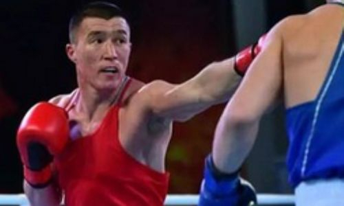 Казахстан одержал четвертую подряд победу на старте чемпионата мира по боксу