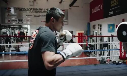 «Он — фантастический боксер». Казахстану нашли следующего чемпиона мира