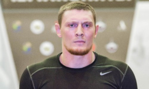 «Не придаю значения словам „балабола“». Казахстанский боец вступил в перепалку с россиянином перед боем