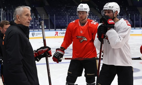 Топ-клуб КХЛ нацелился на подписание хоккеиста сборной Казахстана