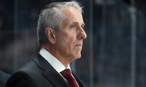 Соперник «Барыса» по конференции прояснил ситуацию с возможной отставкой Хартли