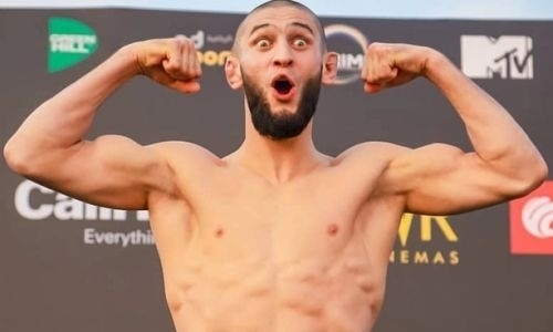 Чимаева заподозрили в обмане UFC на взвешивании к турниру. Видео