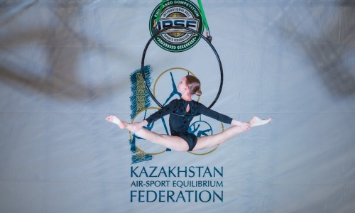 Сборная Казахстана по воздушно-спортивному эквилибру завоевала пять медалей чемпионата мира