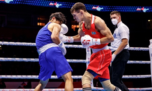 «Просто разнес подчистую, под орех, разбил в одну калитку». Казахстанский боксер деклассировал чемпиона мира