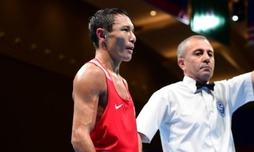 Первый казахстанский боксер вышел в четвертьфинал чемпионата мира-2021