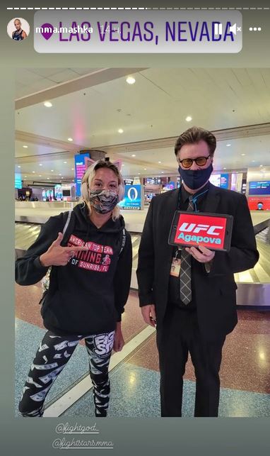 Первая казахстанка в UFC прилетела в Лас-Вегас на следующий бой