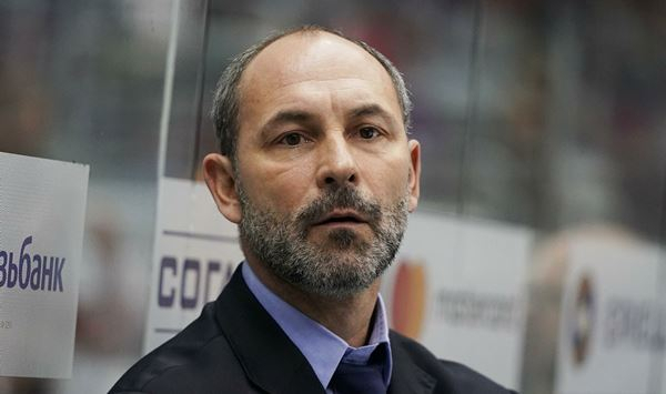 Соперник «Барыса» по КХЛ расстался с главным тренером. Известна причина