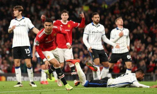 Прямая трансляция матча «Аталанта» — «Манчестер Юнайтед» в Лиге Чемпионов