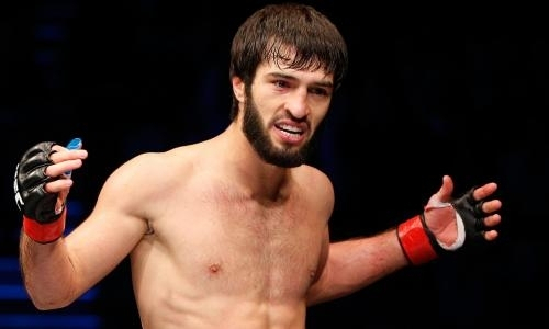 «Мне наплевать, не вижу в этом позора». Зубайра Тухугов резко ответил на насмешки критиков