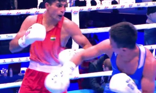 Видео победного боя «Казахского Ломаченко» в полуфинале чемпионата мира по боксу в Белграде