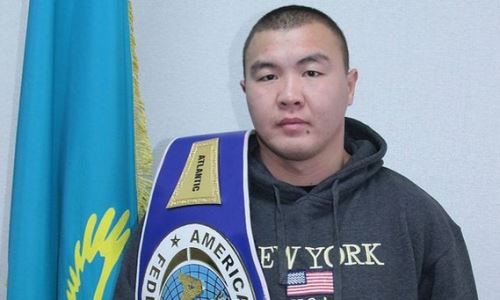 У казахстанского тяжеловеса сменился соперник по бою в США